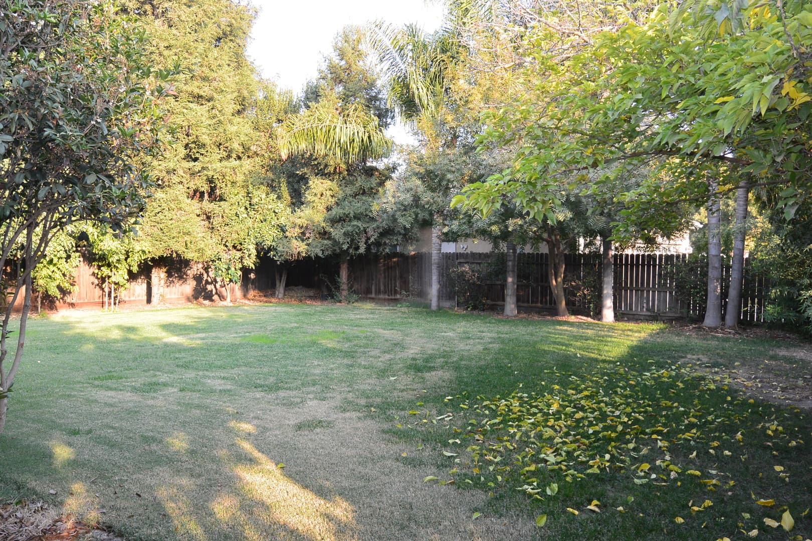 Visalia House: 2222 N. Quincy