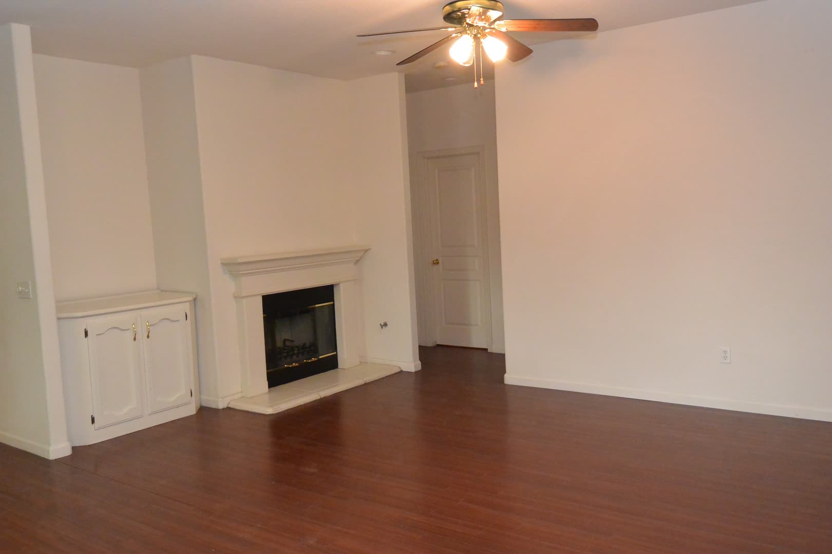 Visalia House: 2222 N. Quincy