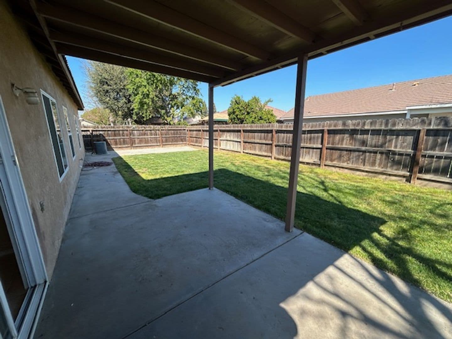 Visalia House: 104 N. Preston St