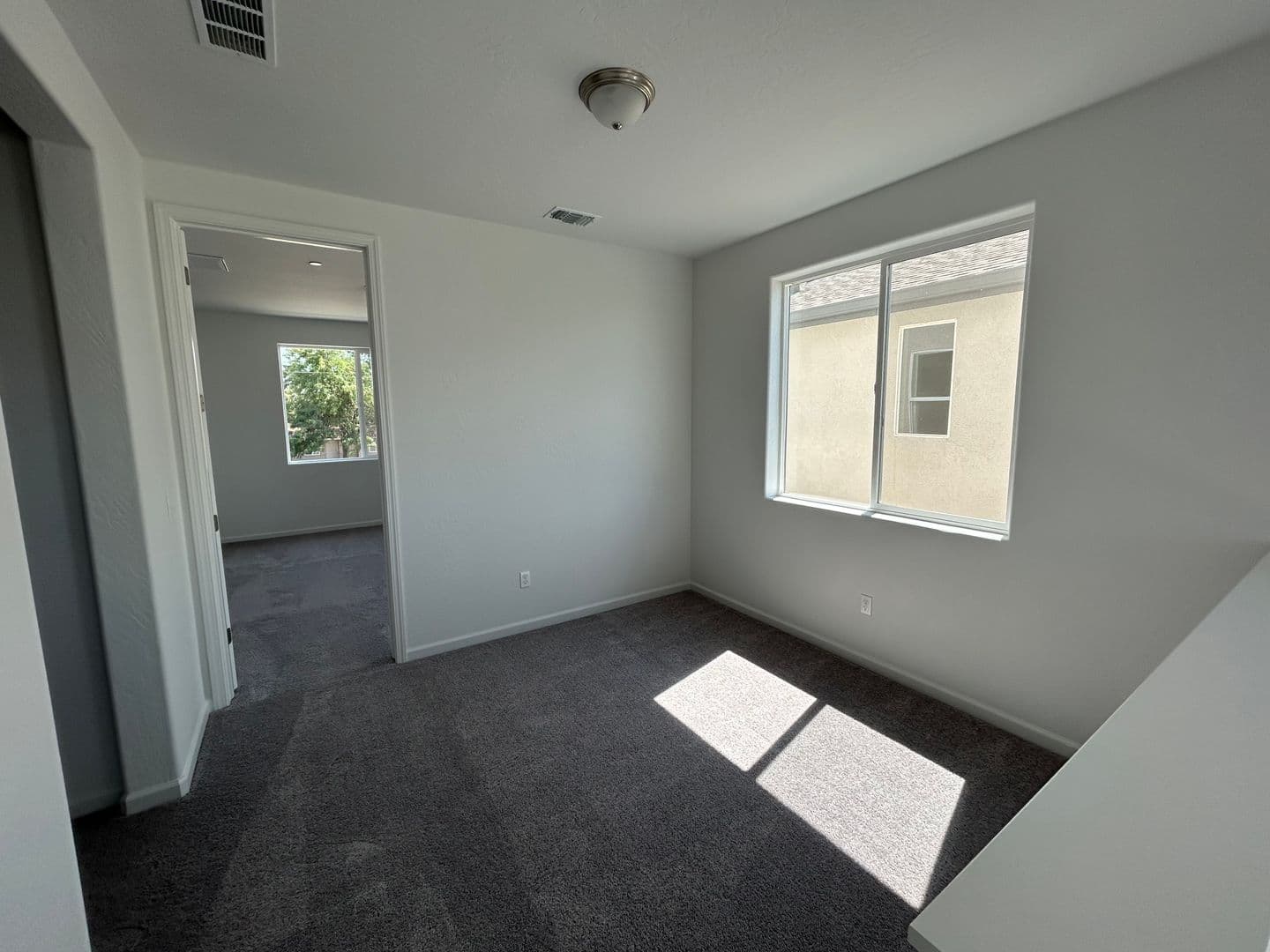 Visalia House: 1021 W. Payson
