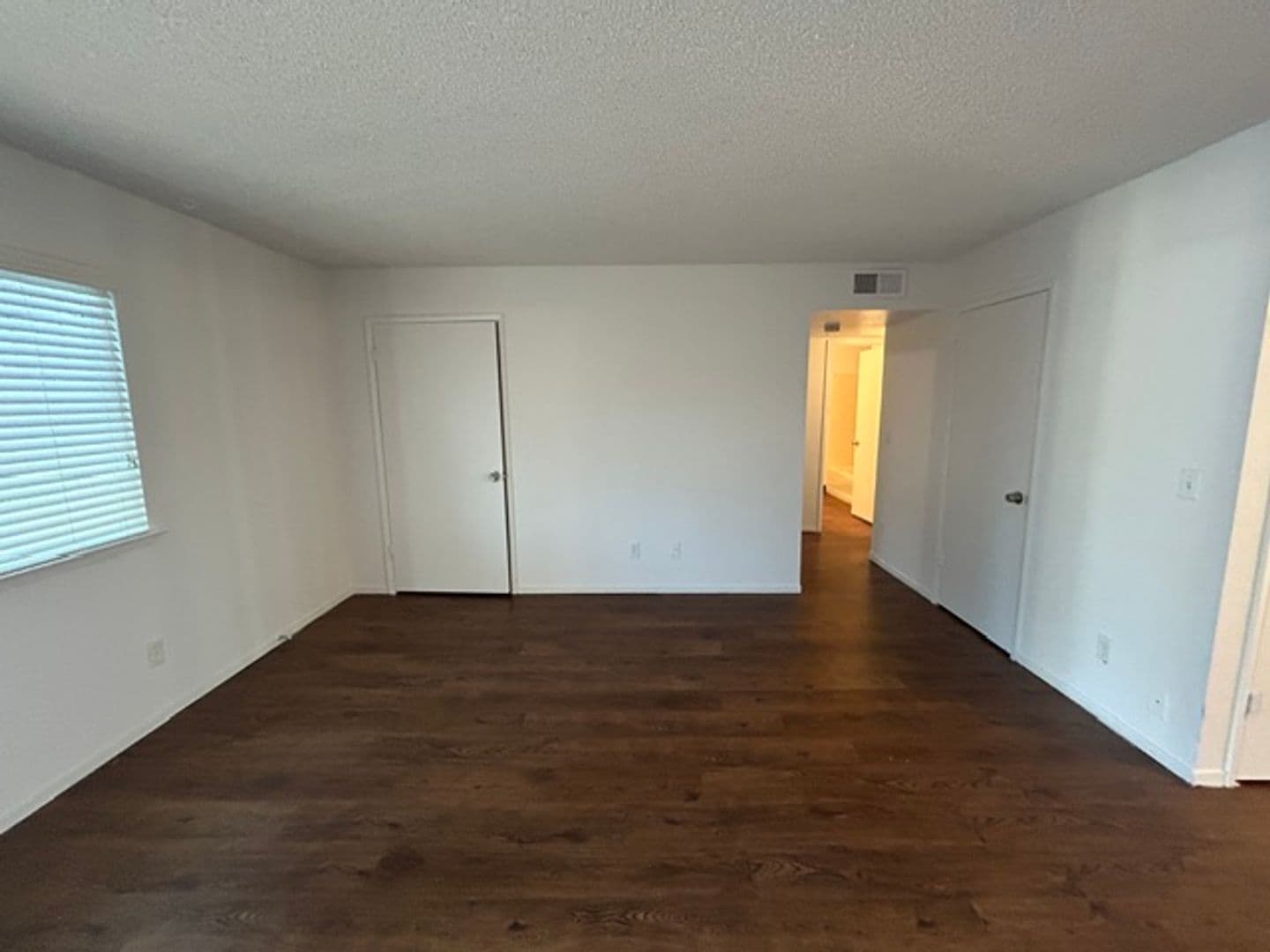 Visalia Apartment: 3940 S. Shady Ct.