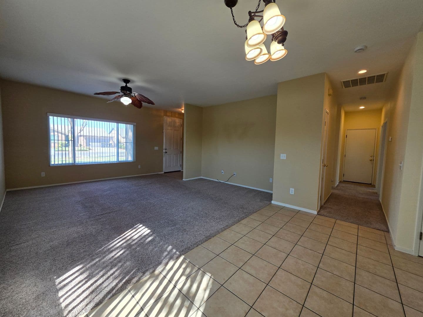 Visalia House: 104 N. Preston St