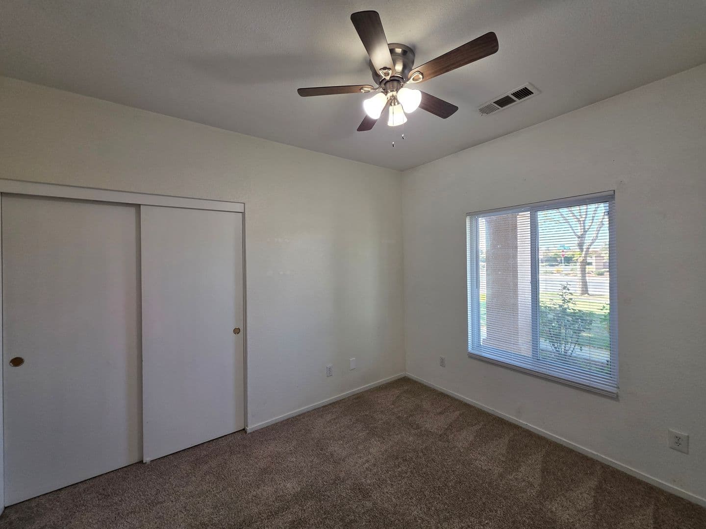 Visalia House: 104 N. Preston St