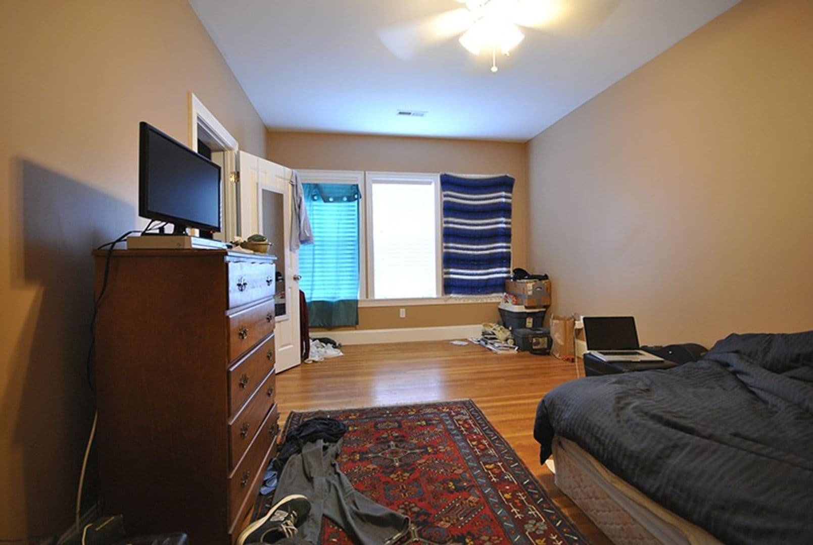 Brookline Apartment: 1592 Beacon St