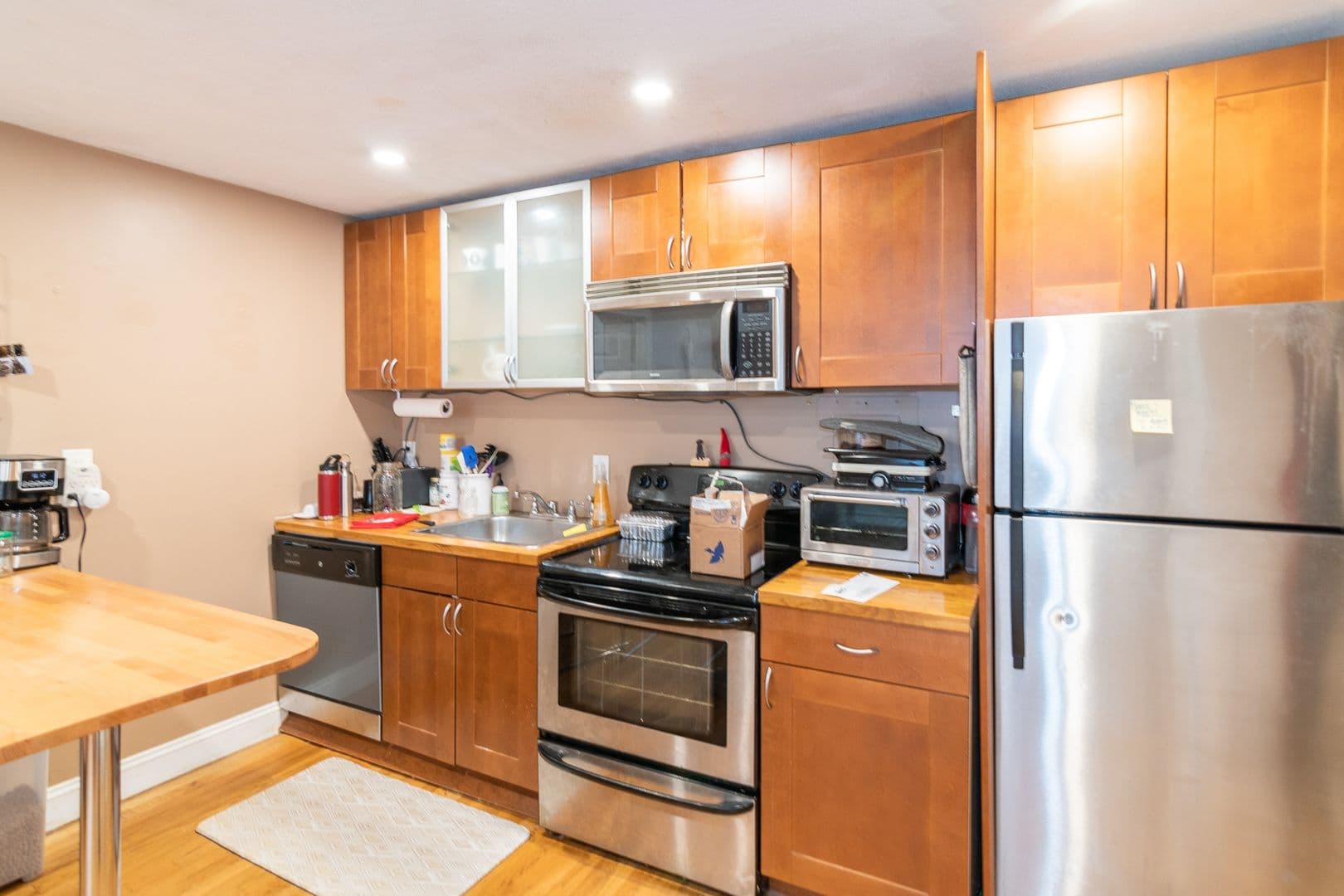 Allston Apartment: 47 Gardner Street