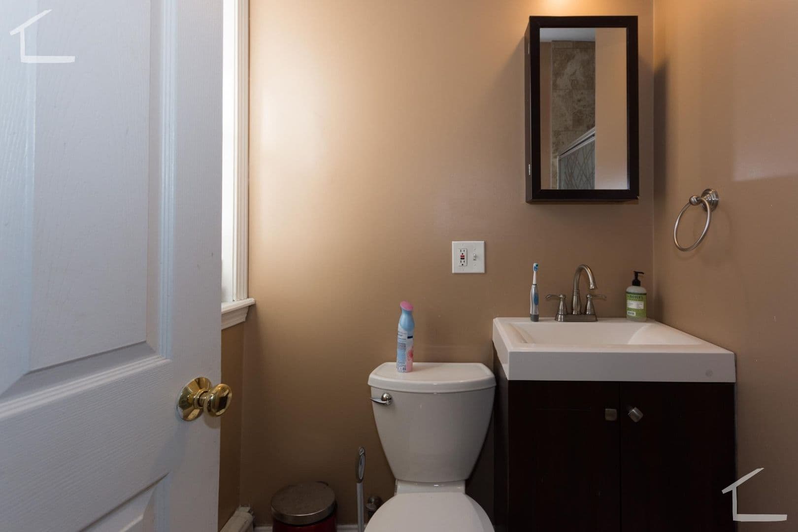 Allston Apartment: 6-8 Glenville Ave