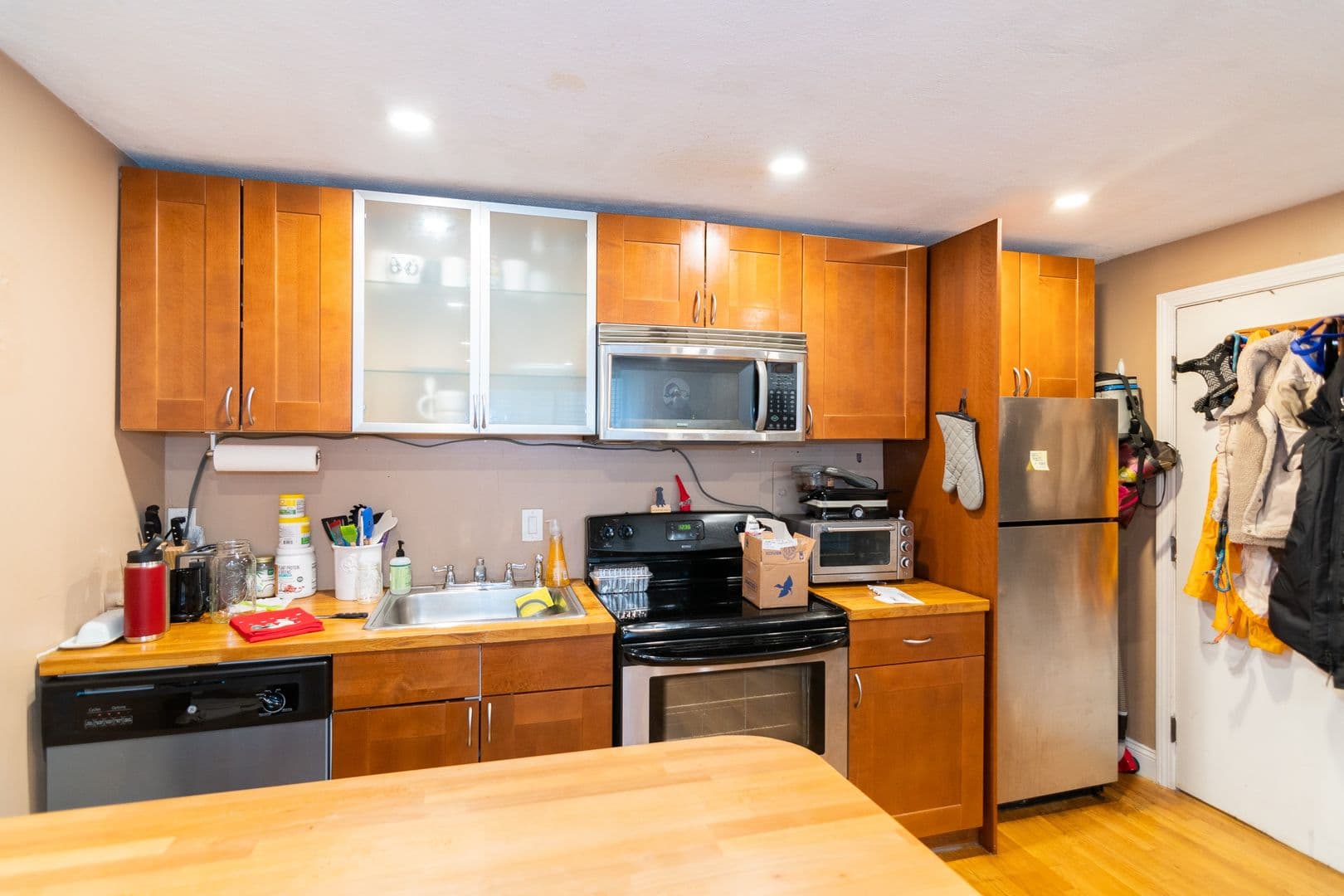 Allston Apartment: 47 Gardner Street