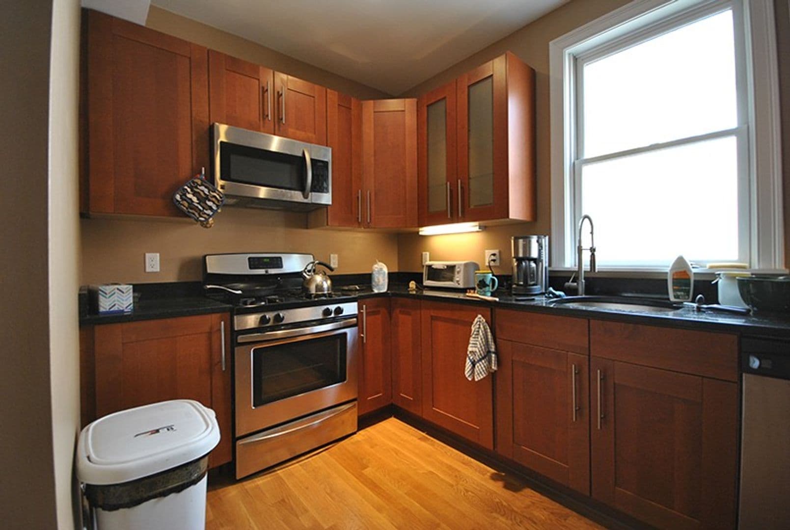 Brookline Apartment: 1592 Beacon St