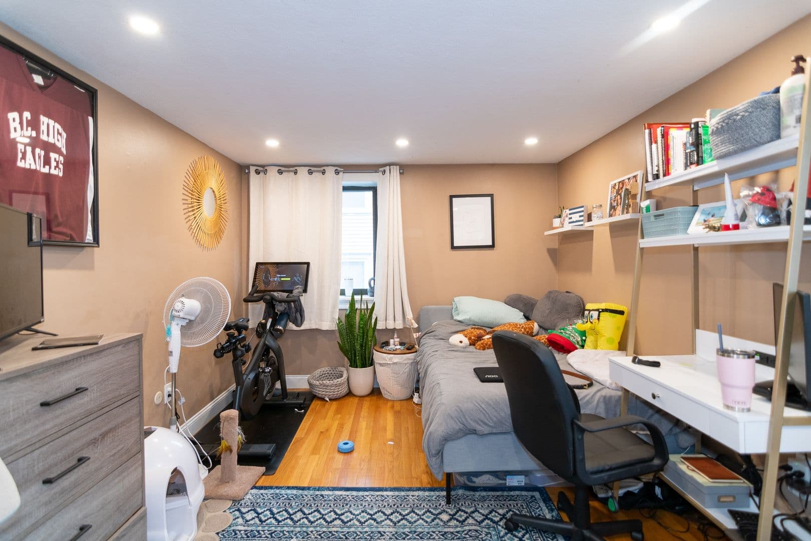 Allston Apartment: 47 Gardner Street