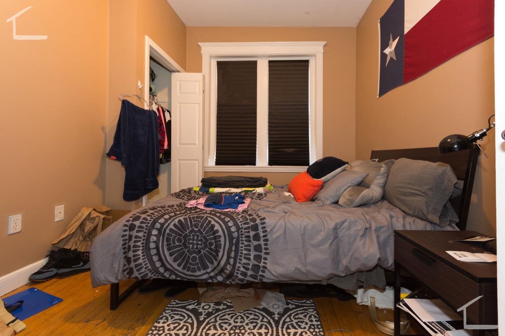 Allston Apartment: 6-8 Glenville Ave