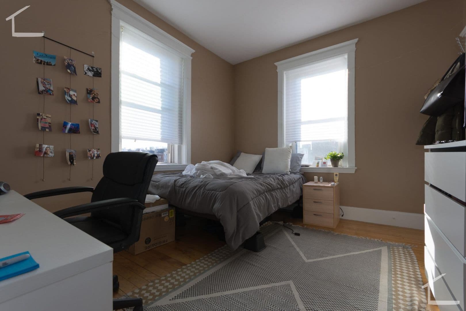 Allston Apartment: 6-8 Glenville Ave