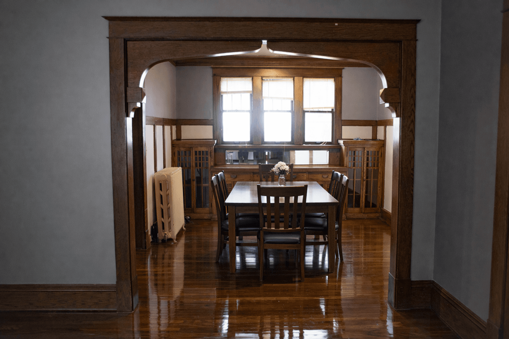 Minnneapolis Apartment: 417 11th Ave SE