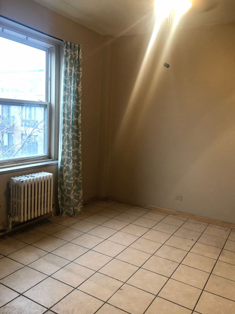 Minneapolis Apartment: 414 7th Ave SE