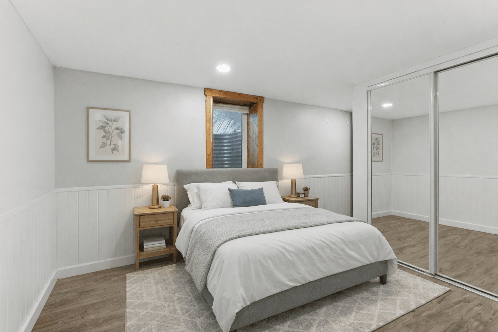 St. Paul House: 1468 Carroll Ave