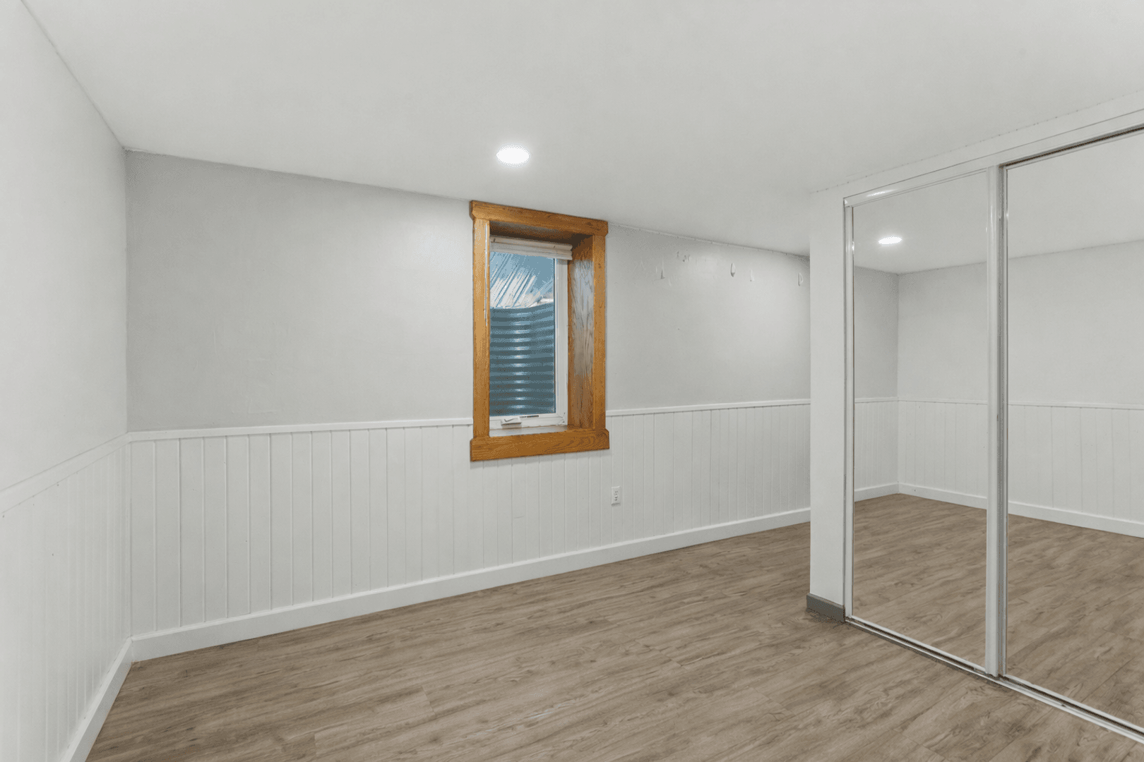 St. Paul House: 1468 Carroll Ave