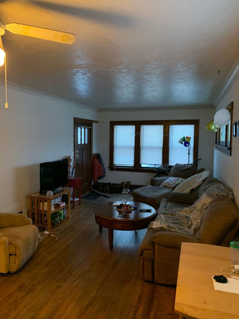 Minneapolis Apartment: 1065 25th Ave SE