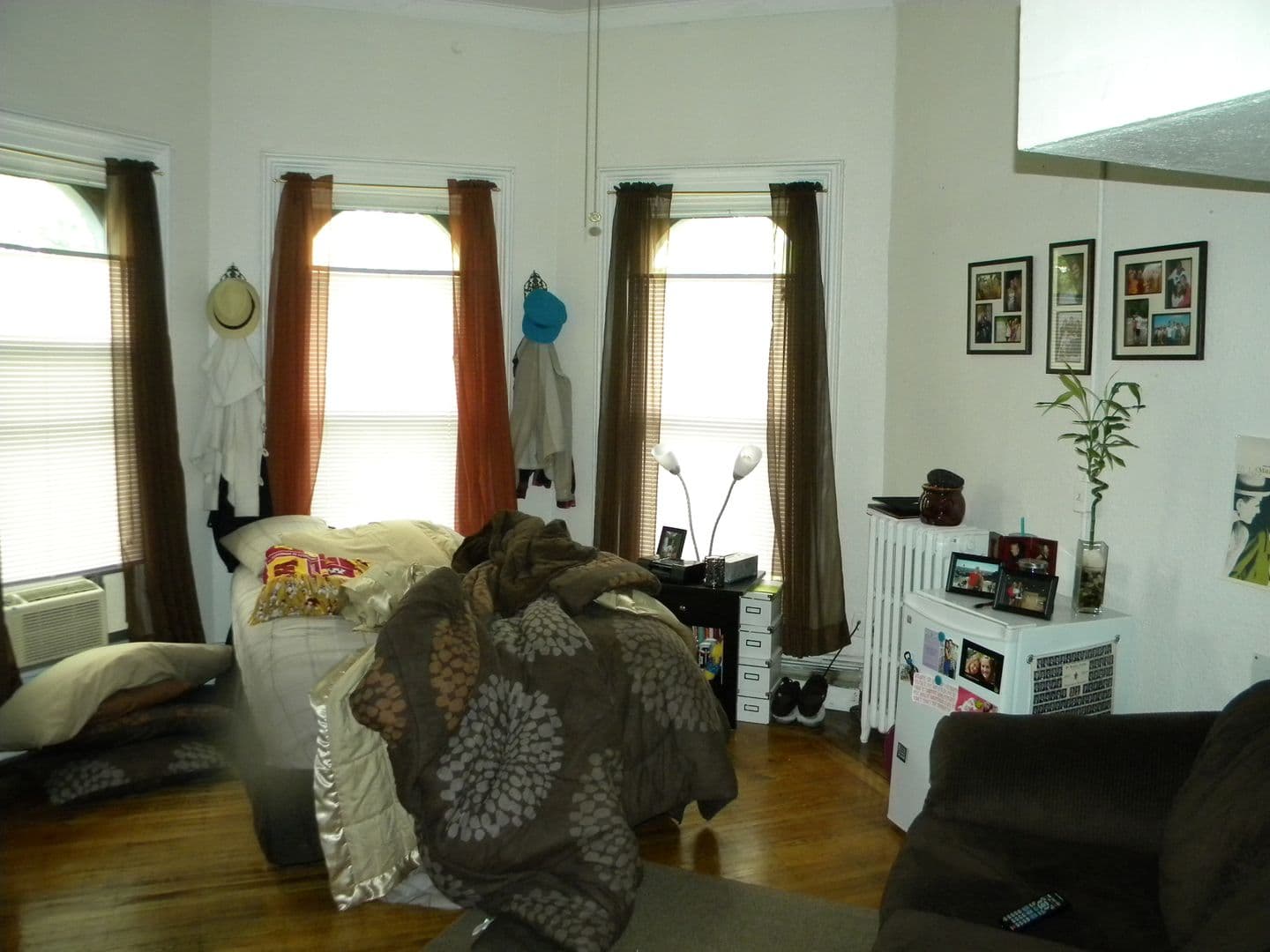 Minneapolis Apartment: 1103 5th St SE