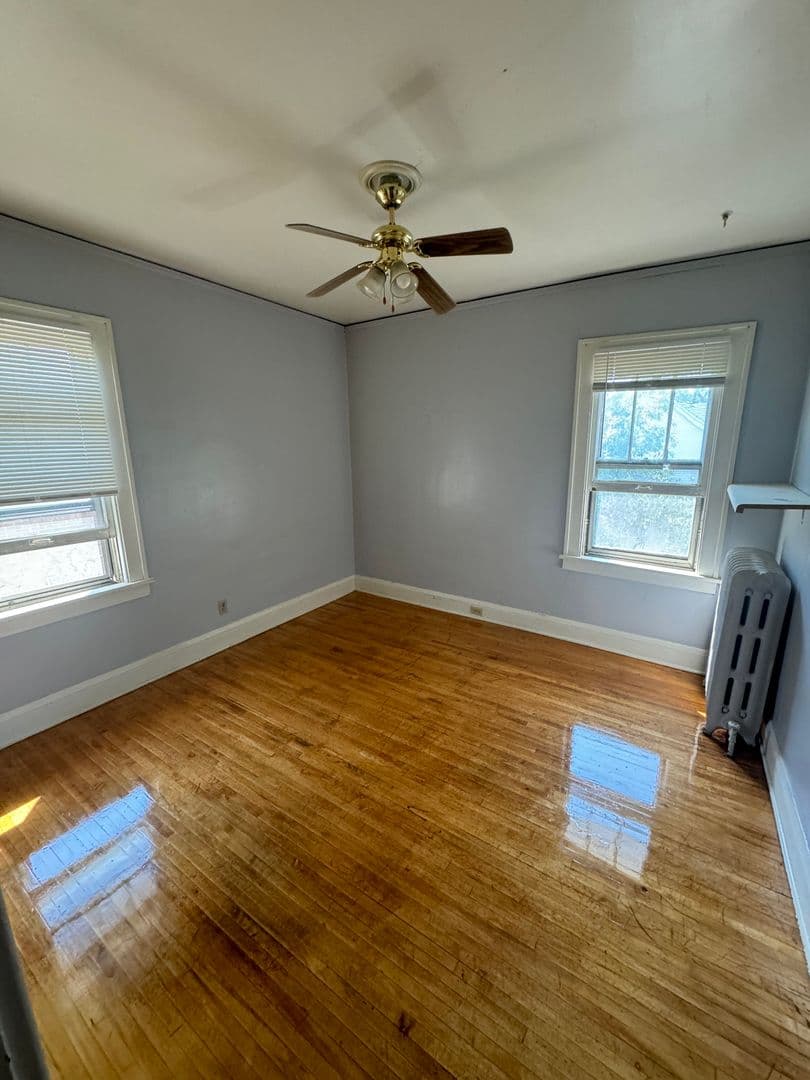 Minneapolis Apartment: 806-08 5th St SE