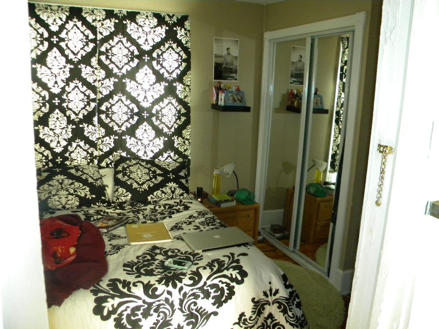 Minneapolis Apartment: 1095 15th Ave SE
