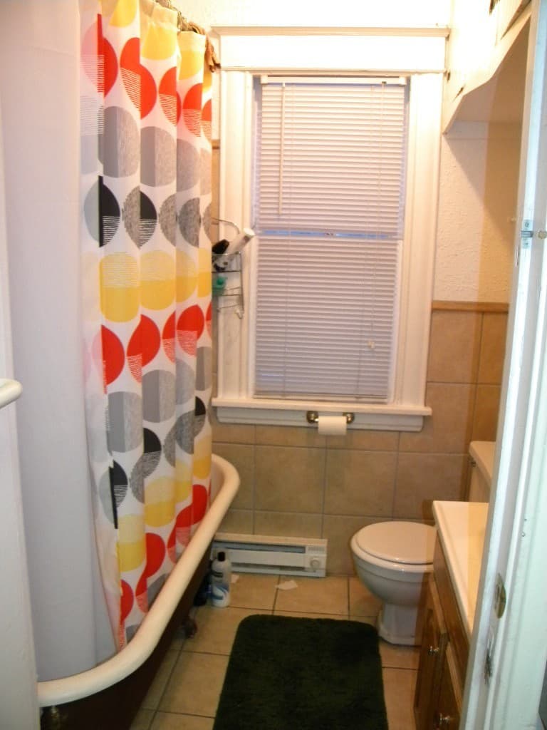 Minneapolis Apartment: 1082 16th Ave SE