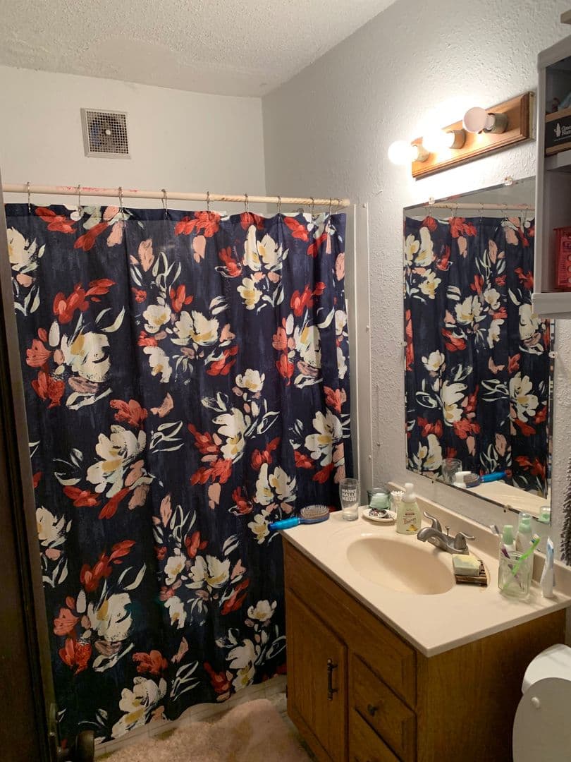 Minneapolis Apartment: 1065 25th Ave SE