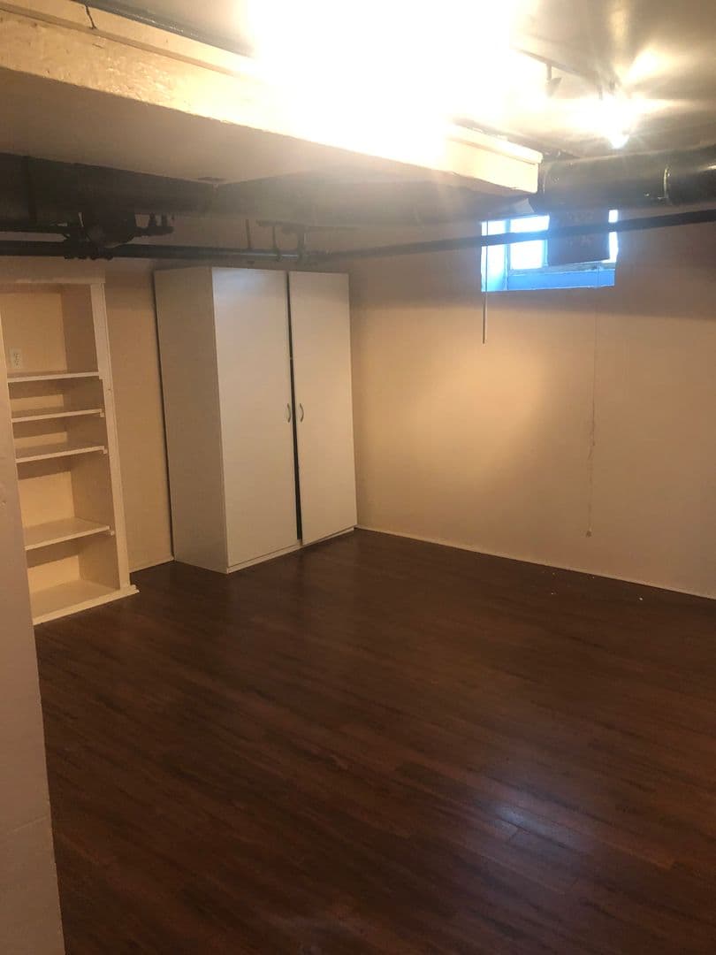 Minneapolis Apartment: 821 6th St SE