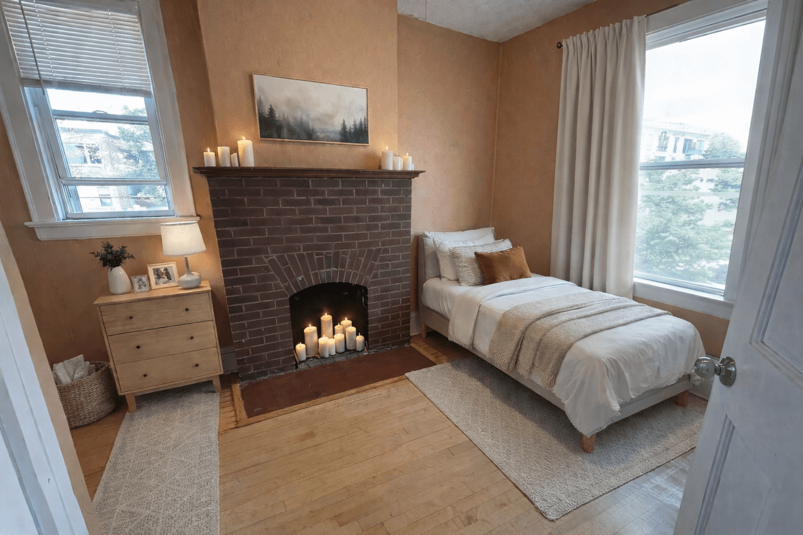Minneapolis Apartment: 806 4th St SE