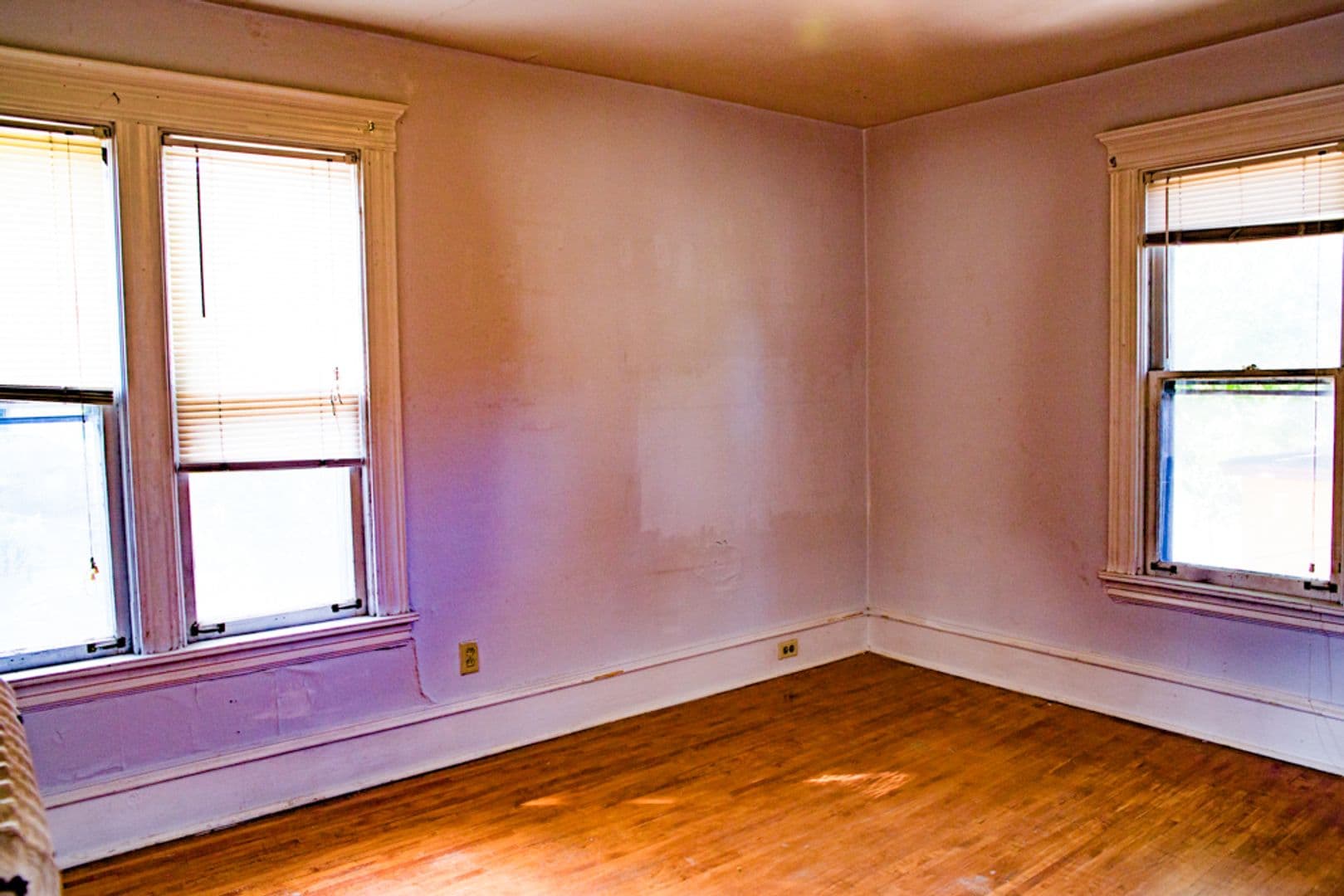Minneapolis House: 1811 Como Ave SE