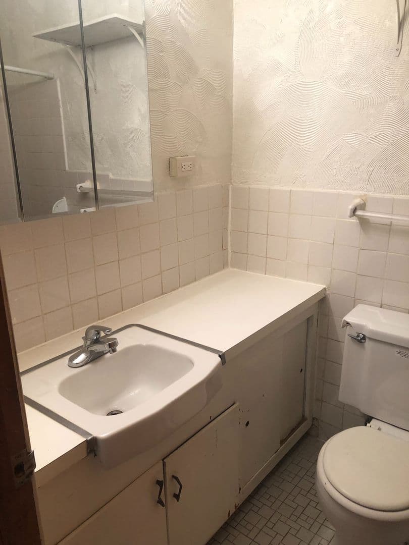 Minneapolis Apartment: 801 University Ave SE