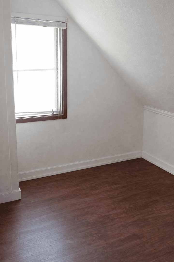 Minneapolis Apartment: 1203 8th St SE