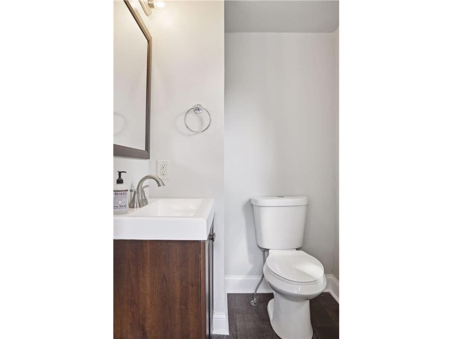 St. Paul House: 1642 Marshall Ave