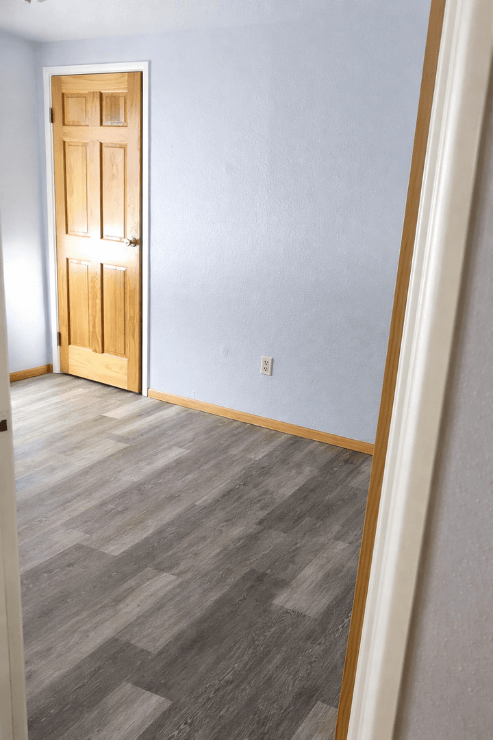 Minneapolis Apartment: 414 7th Ave SE