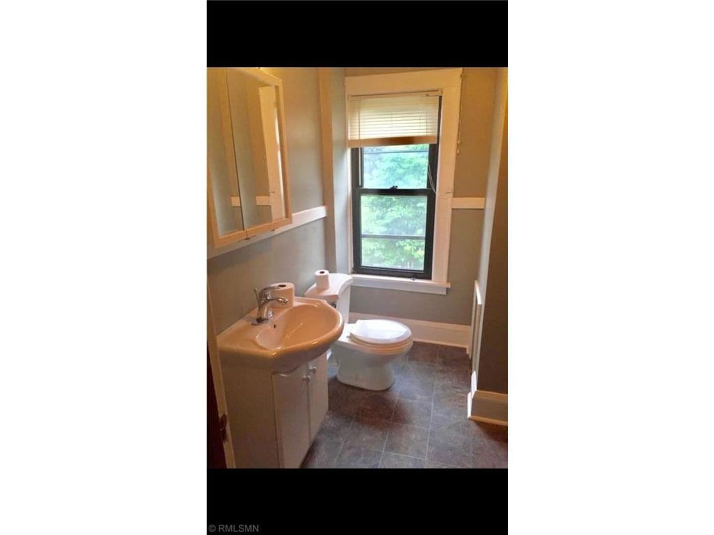 St. Paul House: 1697 Hubbard Ave