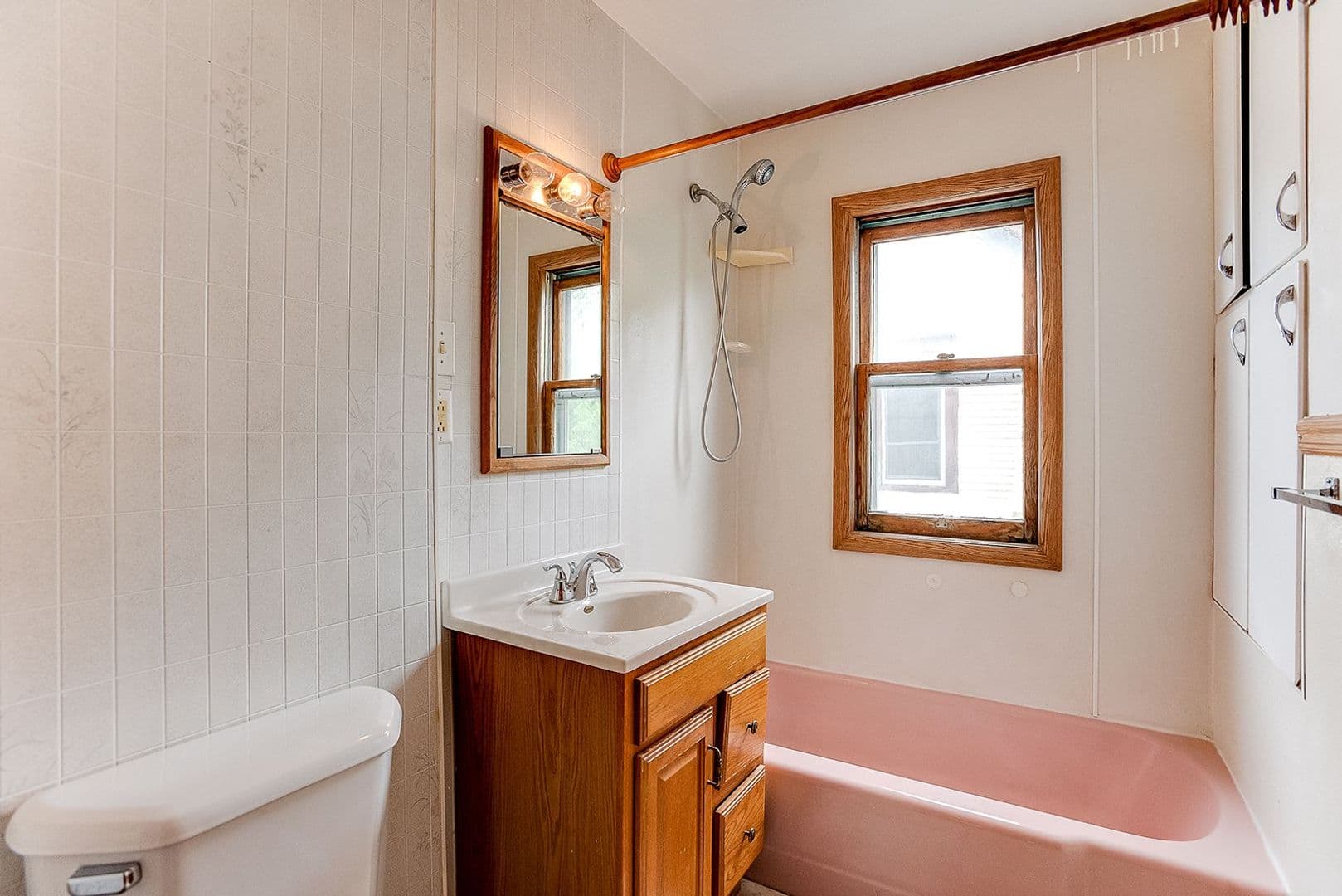 St. Paul House: 1303 Englewood Ave