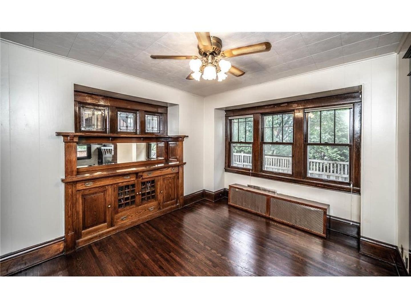St. Paul House: 216 Cretin Ave N