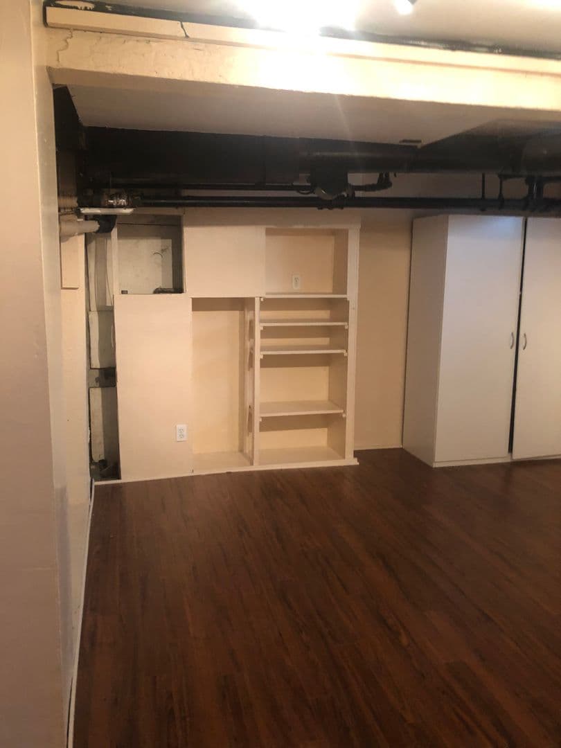 Minneapolis Apartment: 821 6th St SE