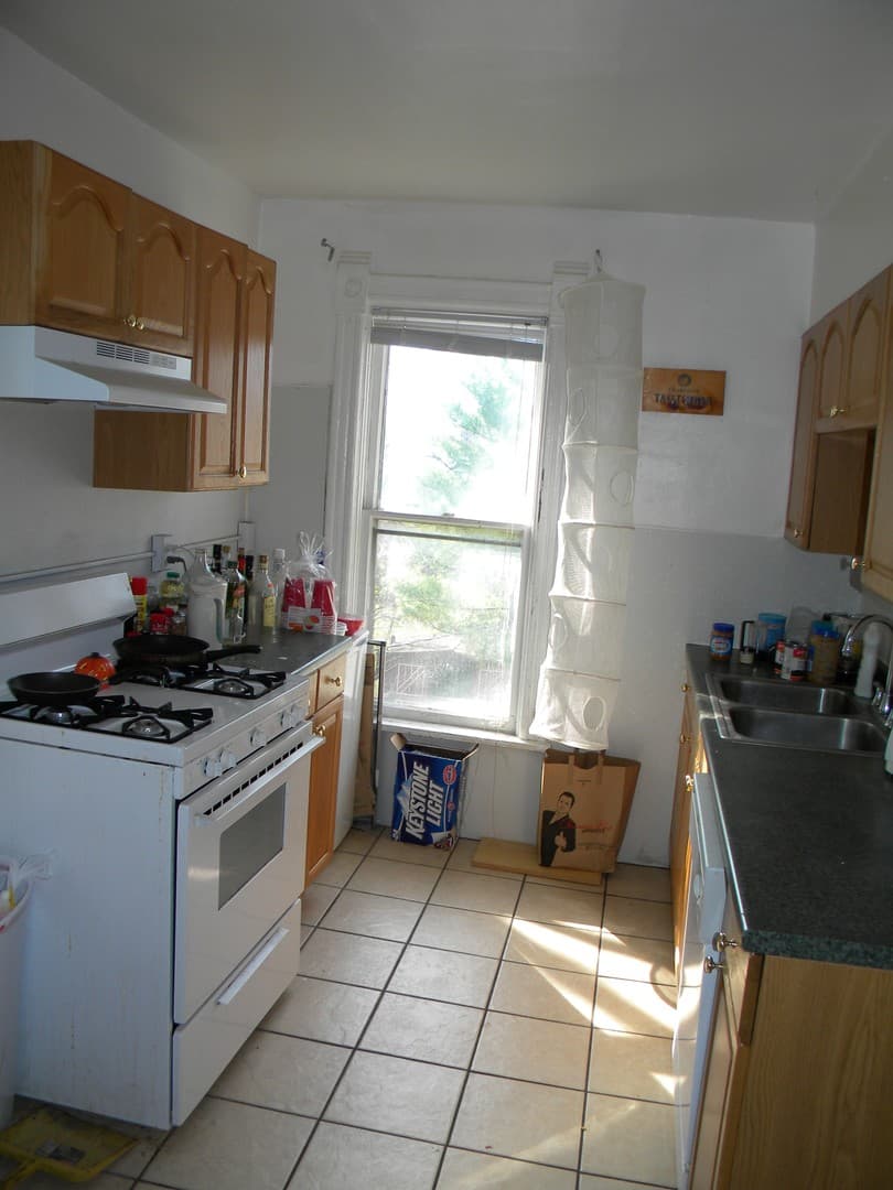 Minneapolis Apartment: 1109 13th Ave SE