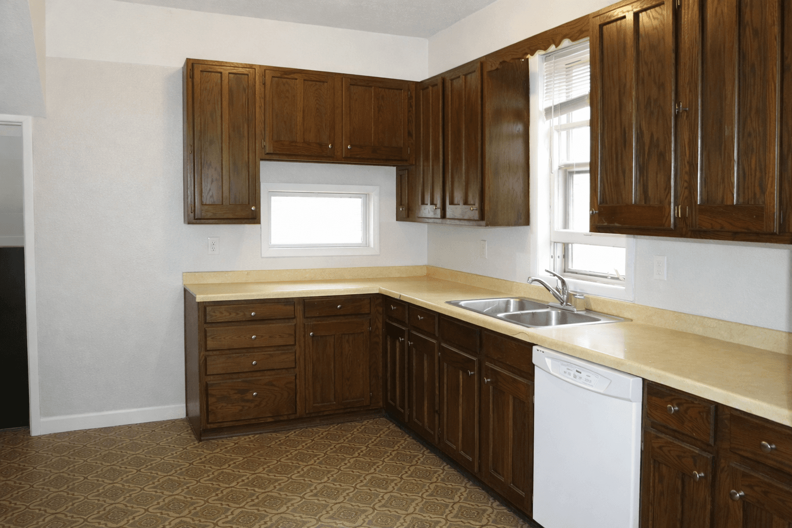 Minneapolis Apartment: 1203 8th St SE