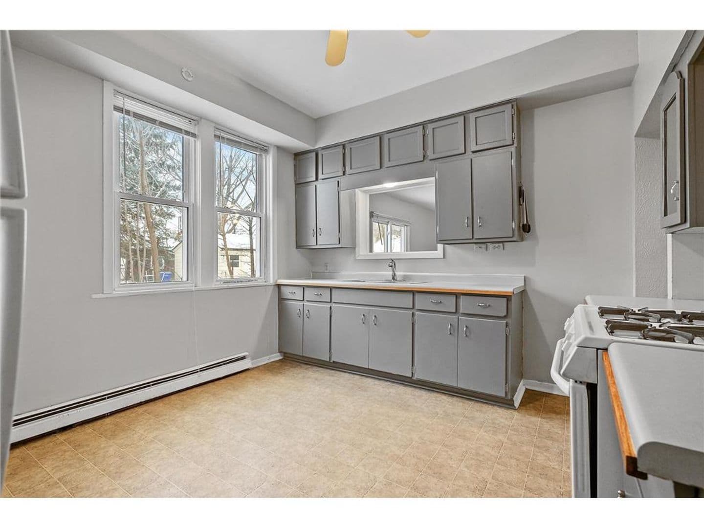 St. Paul House: 1328 Hewitt Ave