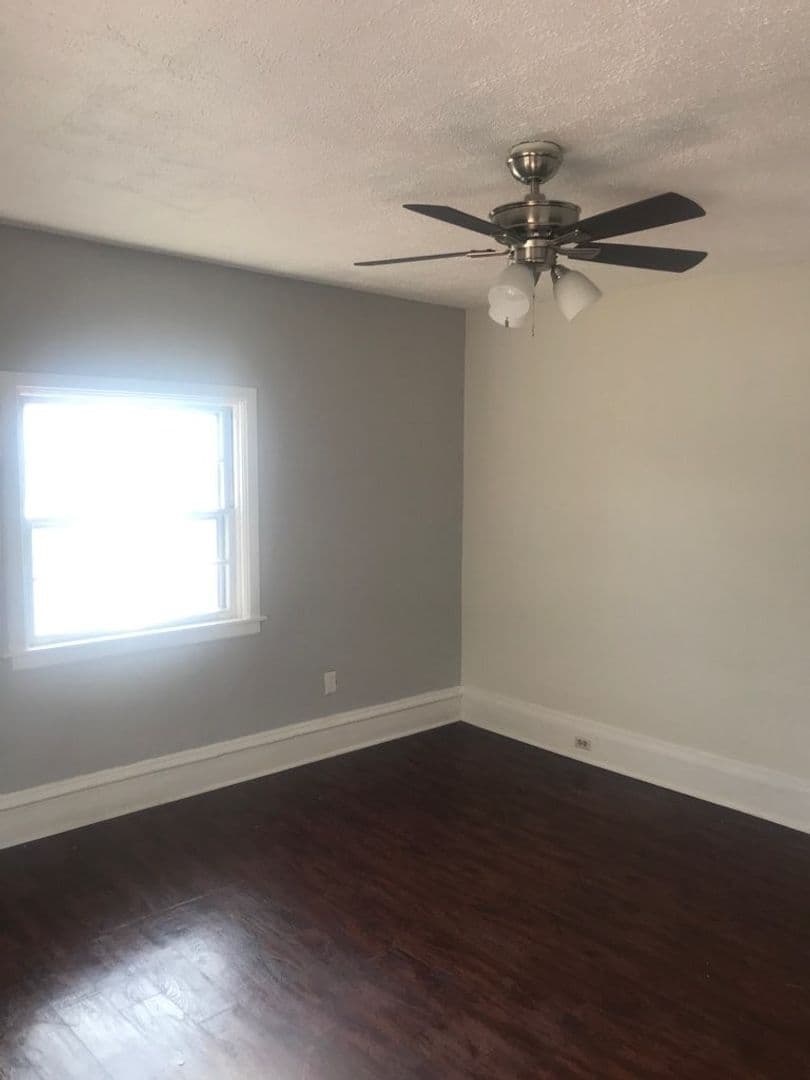 Minneapolis Apartment: 415 4th St SE