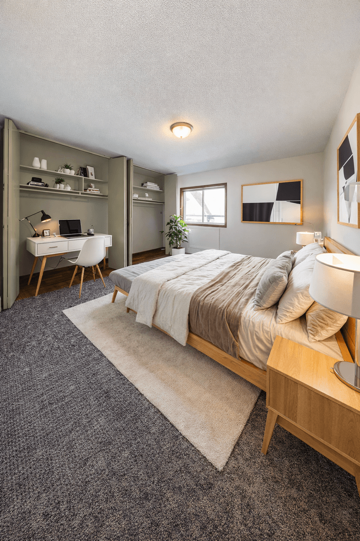 Minneapolis Apartment: 1117 7th St SE