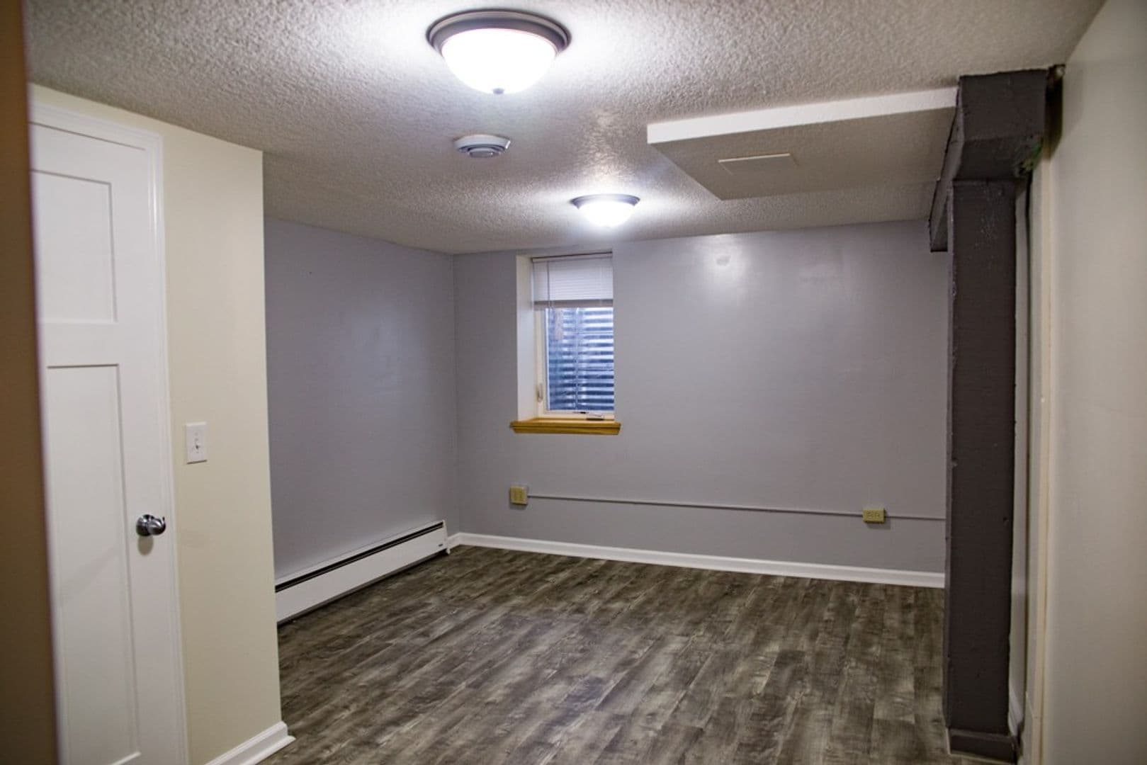 Minneapolis Apartment: 1212 Como Ave SE