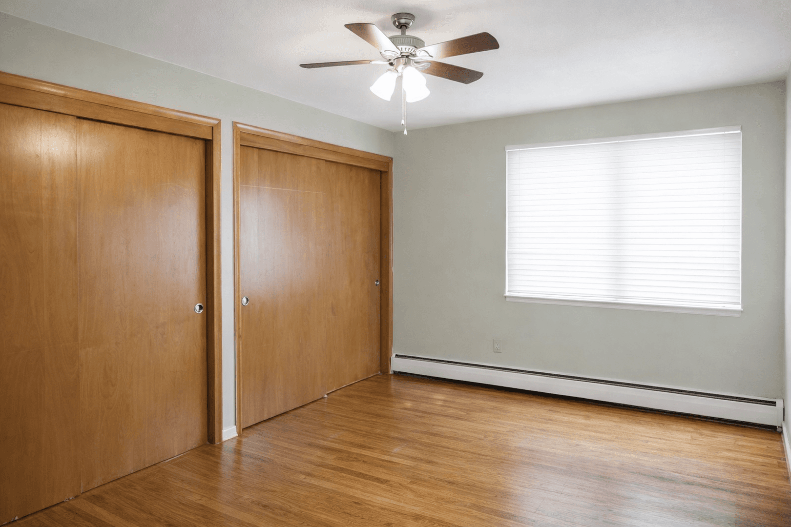 Minneapolis Apartment: 801 University Ave SE