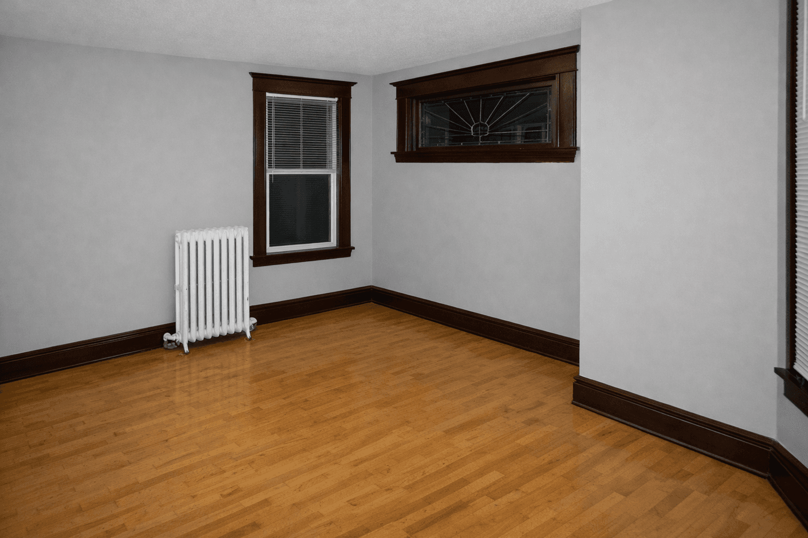 Minneapolis Apartment: 2616 Taylor St NE
