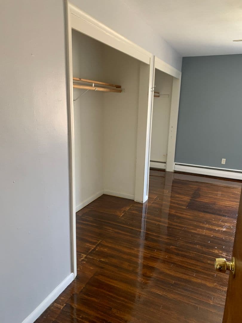 Minneapolis Apartment: 801 University Ave SE