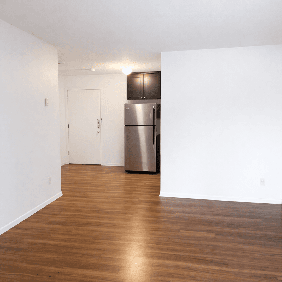 Minneapolis Apartment: 815 13th Ave SE