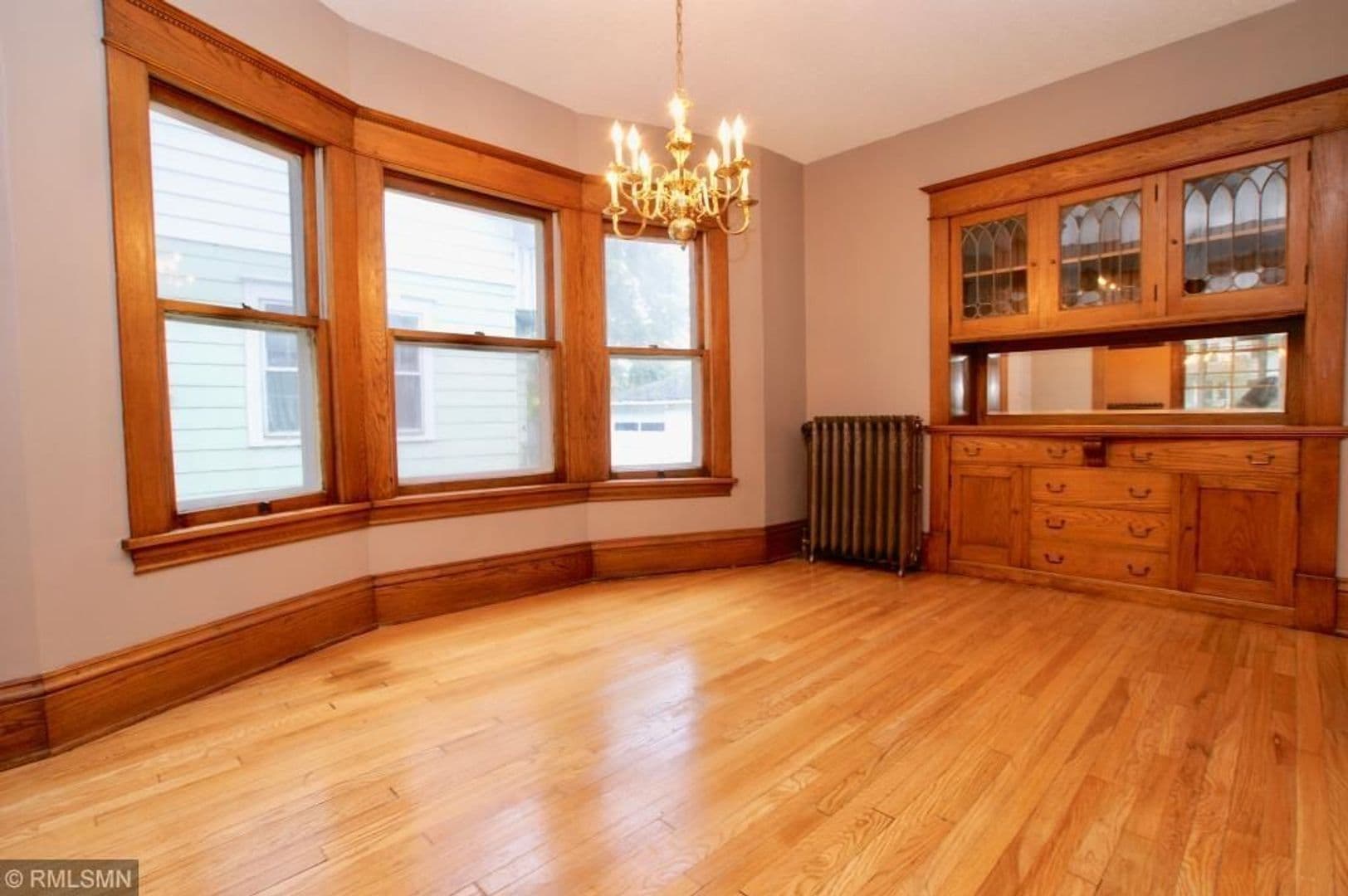 St. Paul House: 1652 Marshall Ave