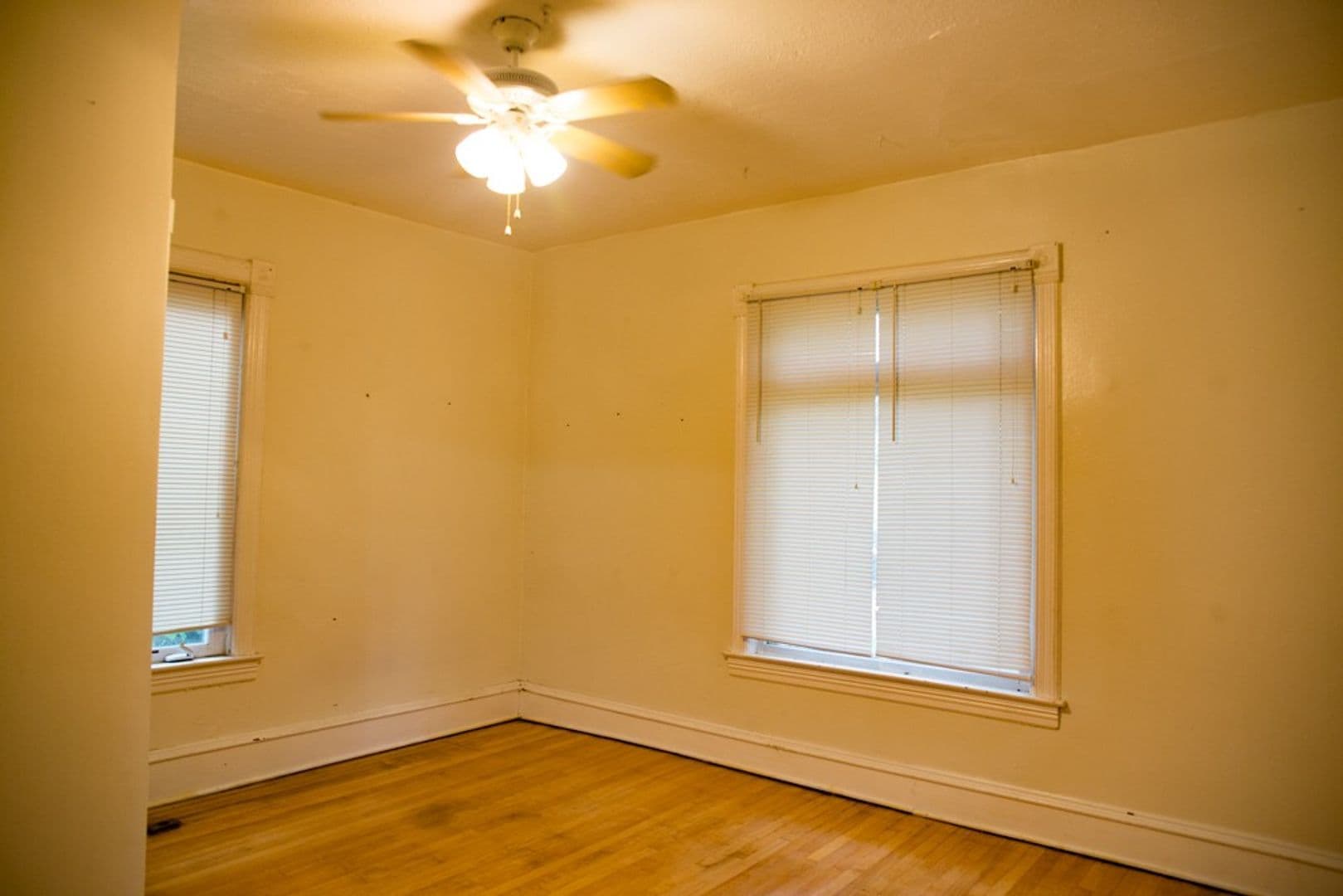 Minneapolis Apartment: 1075 24th Ave SE