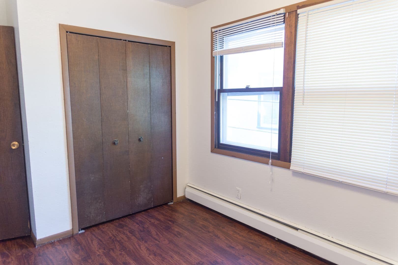Minneapolis Apartment: 513 8th Ave SE
