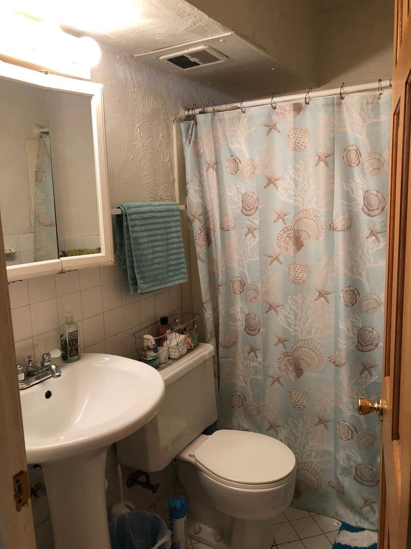 Minneapolis Apartment: 814 8th St SE